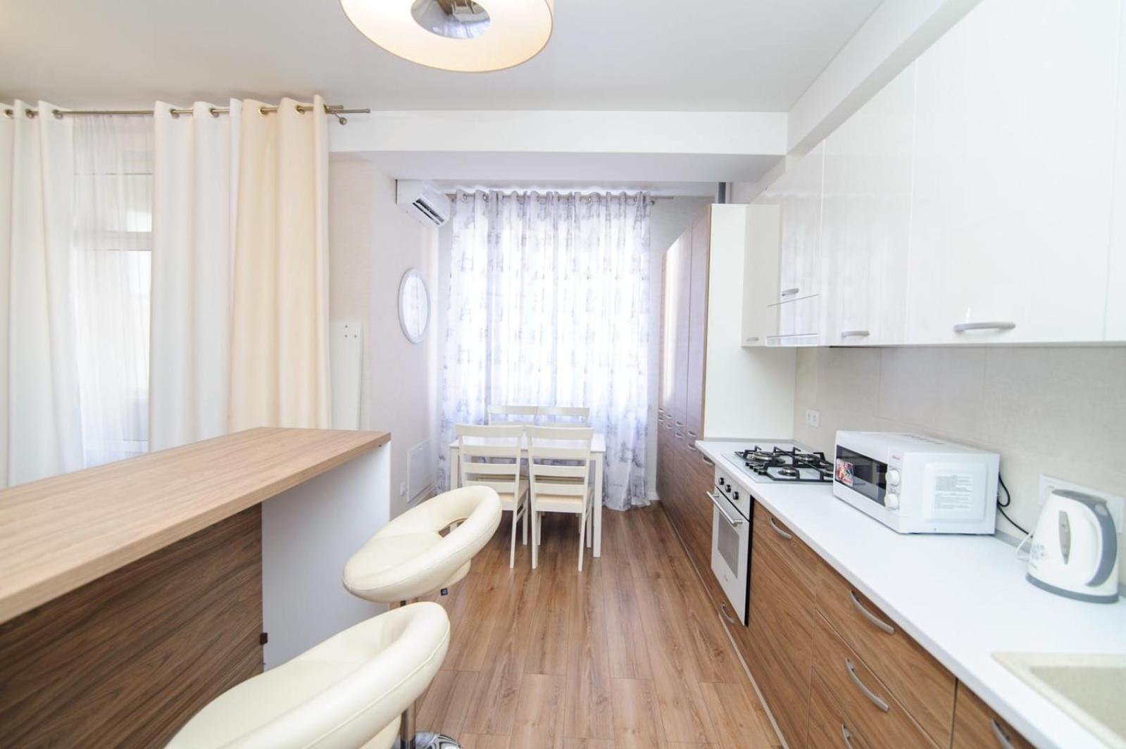 Grand Central Apartment 2 Bedrooms Chisinau Exterior foto